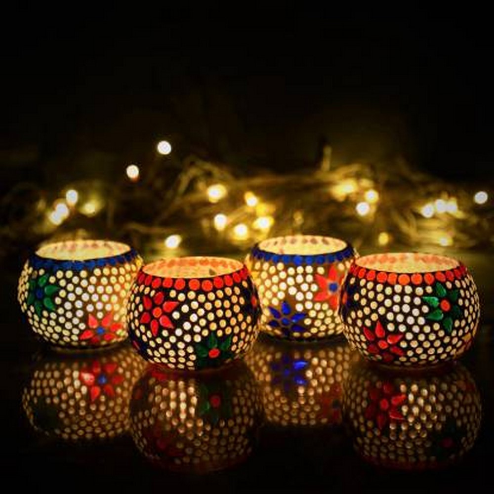 Mosaic Glass Decorative Tea Light Holder ( Set of 4)